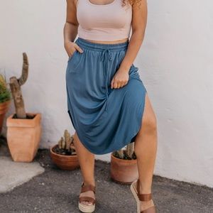 Sozy Camila Midi Skirt